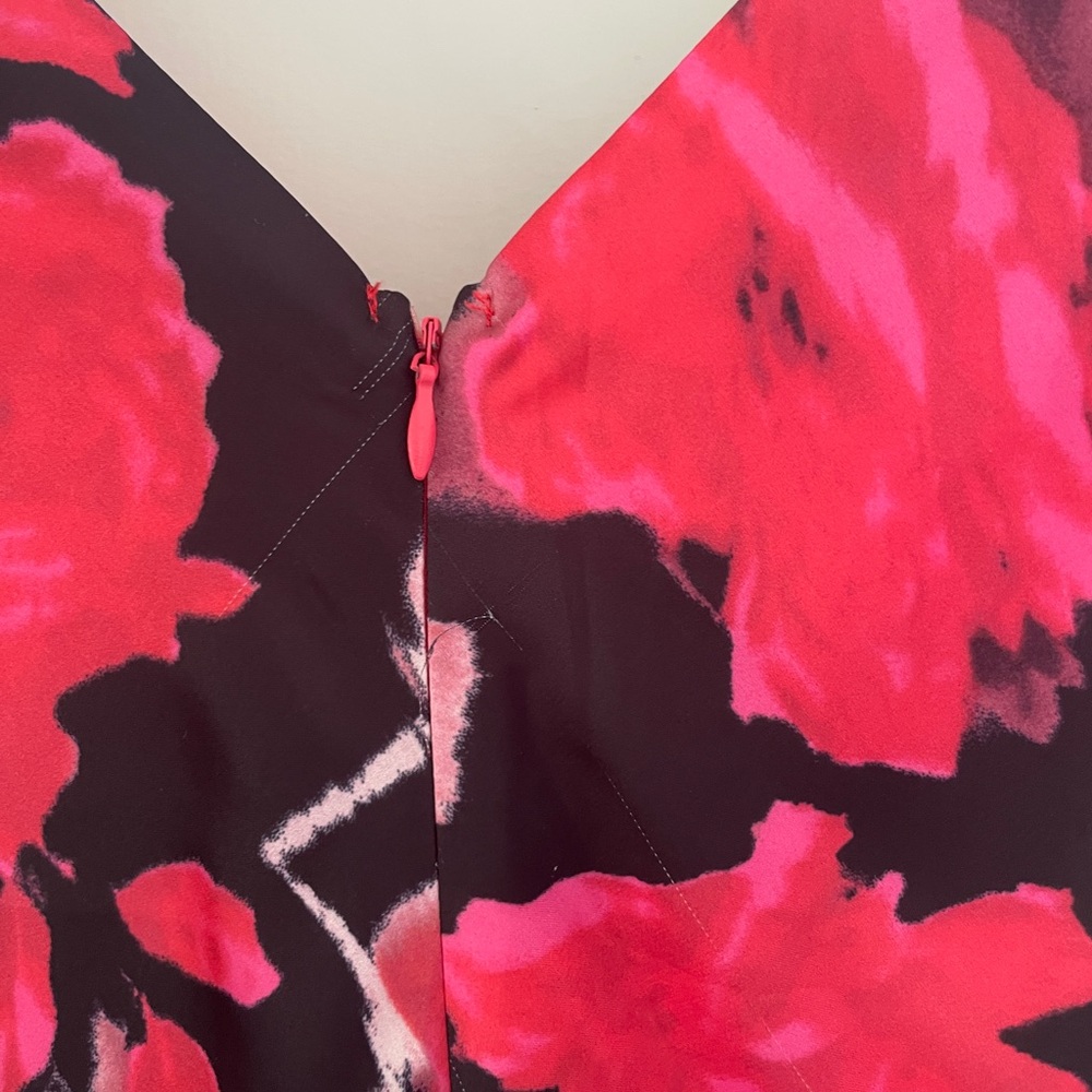 Lioness Harlow Mini Dress Red Floral - Picture 13 of 14